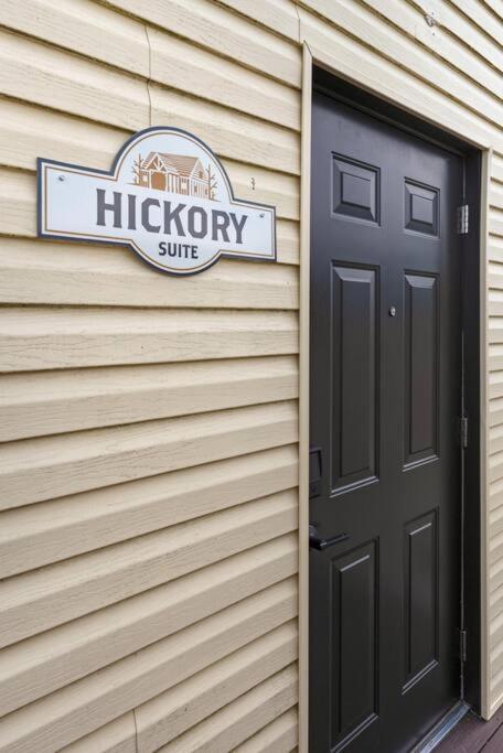 Hickory Suite - Main Street Lodge In Berlin Exterior photo